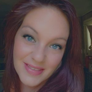 Meet your Posher, Carrie anne